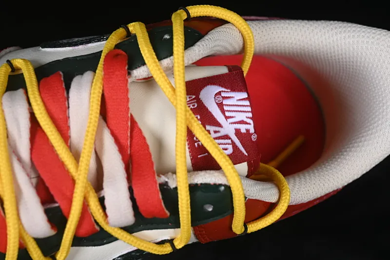 All categories Nk Air Force 1 Air Force series Nk Air Force 1 Low Air Force low-top Nike Air Force 1'07 Low "Christmas Frosting" Hand-painted graffiti Christmas frosting Air Force 1 low-top casual sneakers SD1990-101